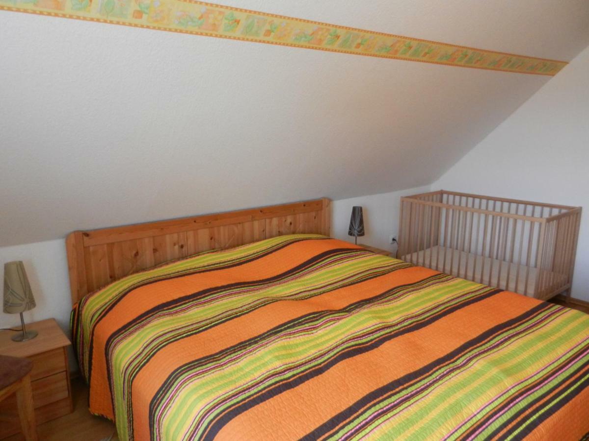 Ferienhaus Seehund Krummhörn Esterno foto