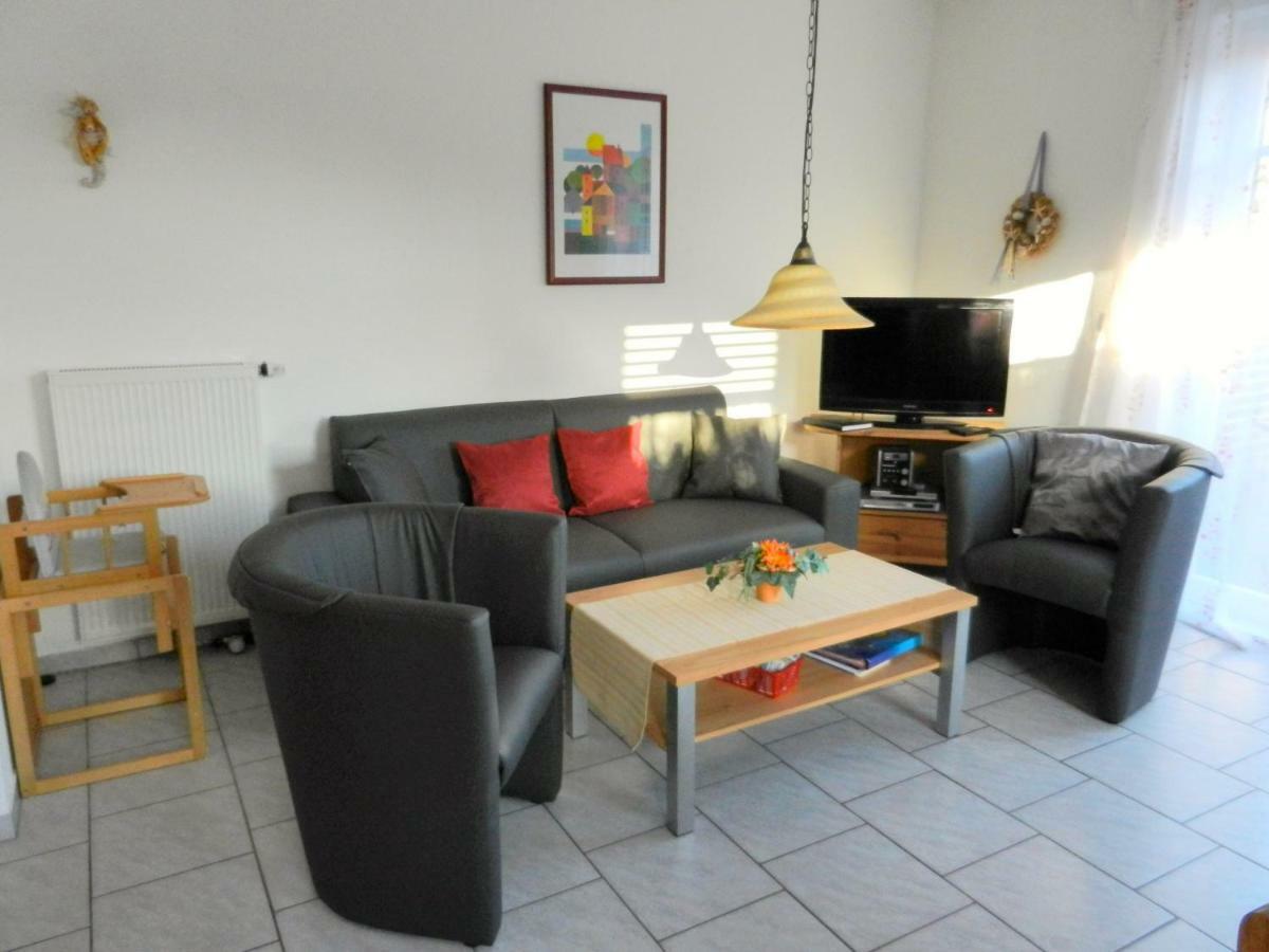 Ferienhaus Seehund Krummhörn Esterno foto